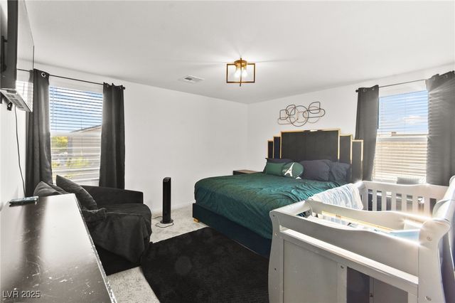 4057 Pioneer Ridge Court, Las Vegas, NV 89115