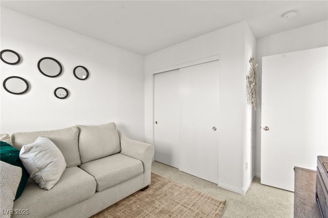 4057 Pioneer Ridge Court, Las Vegas, NV 89115