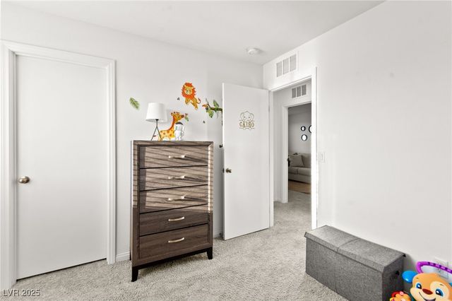 4057 Pioneer Ridge Court, Las Vegas, NV 89115