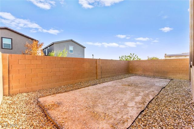 4057 Pioneer Ridge Court, Las Vegas, NV 89115