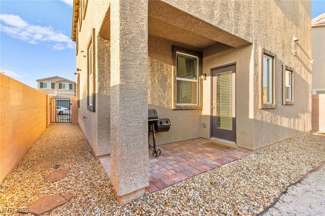 4057 Pioneer Ridge Court, Las Vegas, NV 89115