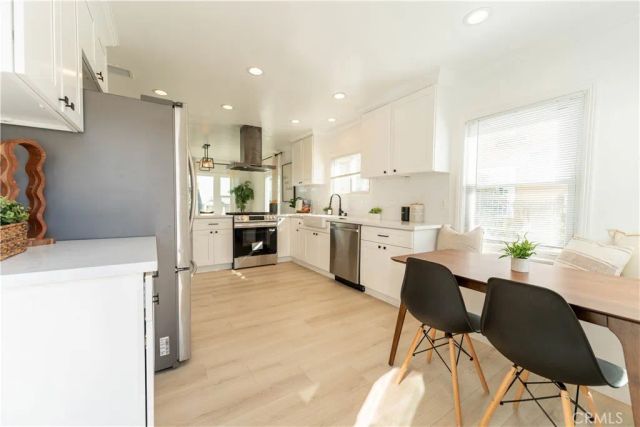 5743 Chesley Avenue, Los Angeles, CA 90043