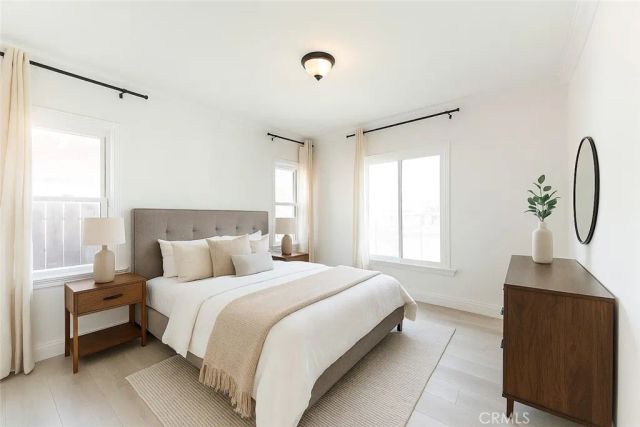 5743 Chesley Avenue, Los Angeles, CA 90043