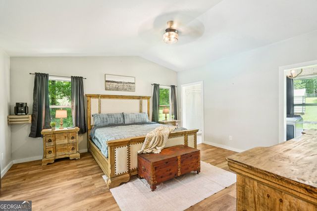 1199 Bo Bo Banks Road, Grantville, GA 30220