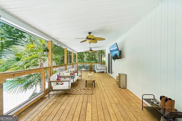 1199 Bo Bo Banks Road, Grantville, GA 30220