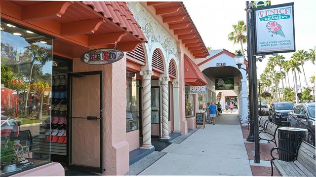 3271 GENEVA ROAD, Venice, FL 34293