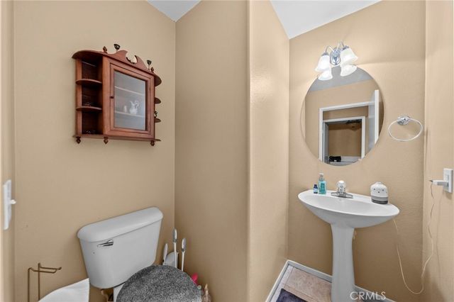 3274 Spruce Street, Lake Elsinore, CA 92530