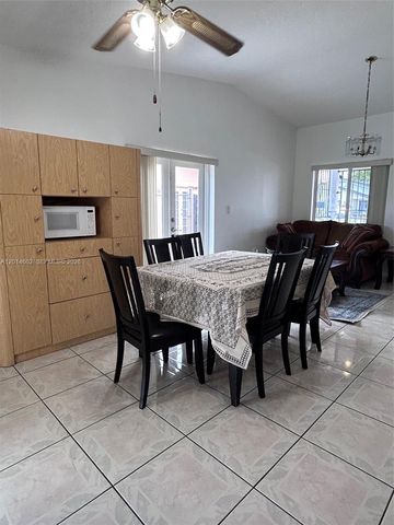 1181 SW 141st Ave, Miami, FL 33184