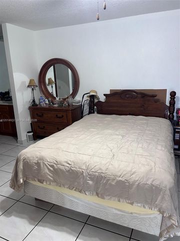 1181 SW 141st Ave, Miami, FL 33184