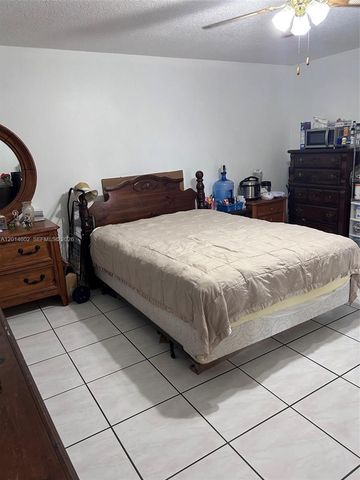 1181 SW 141st Ave, Miami, FL 33184
