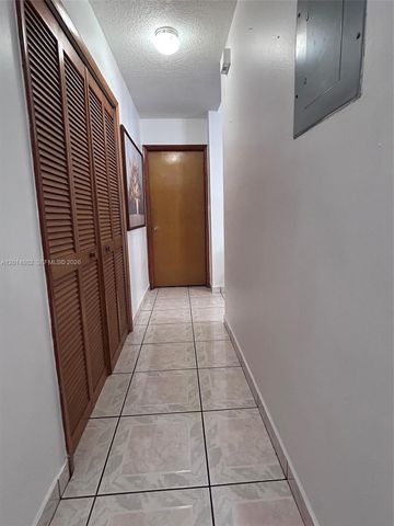 1181 SW 141st Ave, Miami, FL 33184
