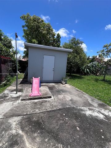 1181 SW 141st Ave, Miami, FL 33184
