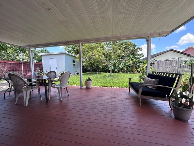 1181 SW 141st Ave, Miami, FL 33184