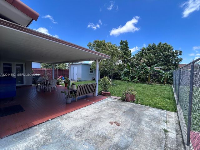 1181 SW 141st Ave, Miami, FL 33184