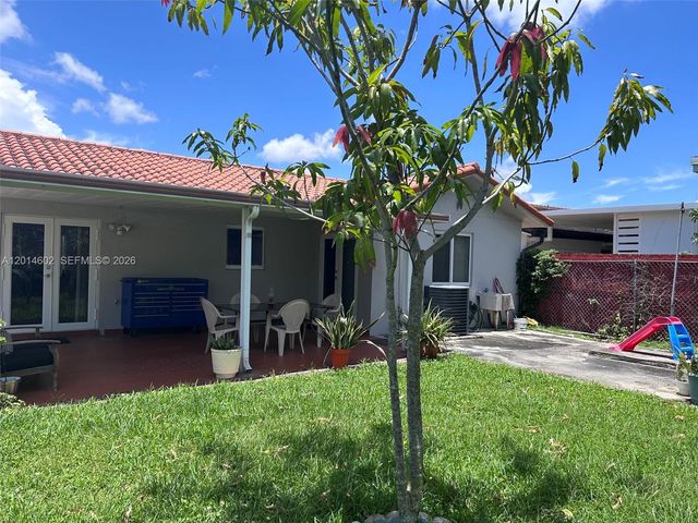 1181 SW 141st Ave, Miami, FL 33184