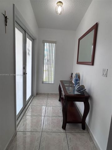 1181 SW 141st Ave, Miami, FL 33184