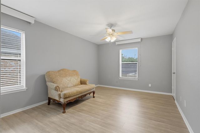 811 Threadneedle Street 287, Houston, TX 77079