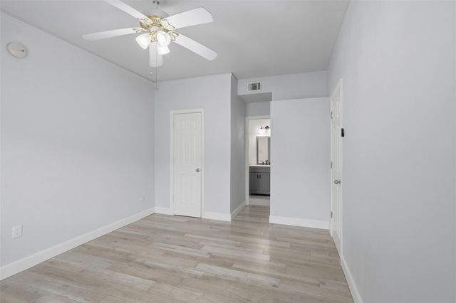 811 Threadneedle Street 287, Houston, TX 77079