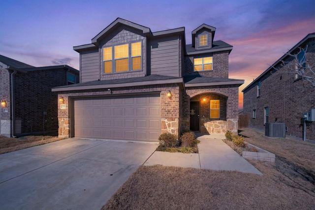 2081 Henrietta Drive, Forney, TX 75126