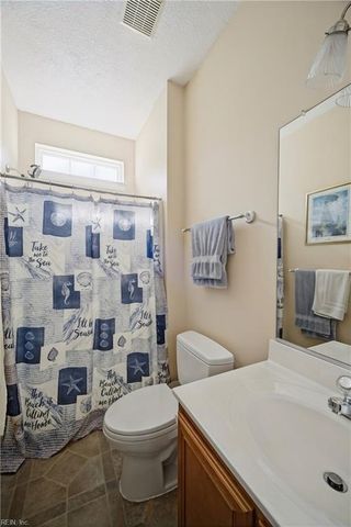 2505 Belmont Stakes DR, Virginia Beach, VA 23456