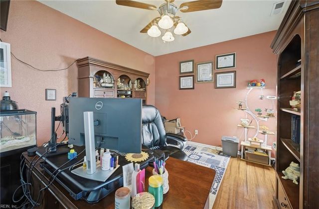 2505 Belmont Stakes DR, Virginia Beach, VA 23456