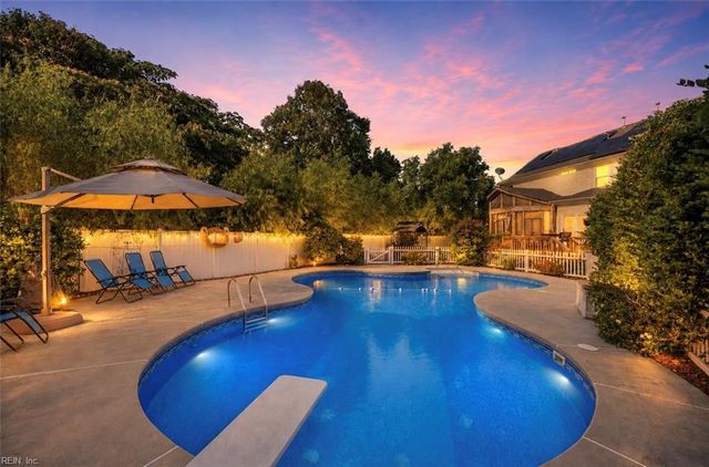 2505 Belmont Stakes DR, Virginia Beach, VA 23456
