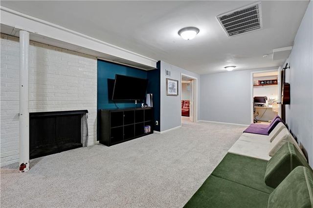 3007 W 49th Terrace, Westwood, KS 66205