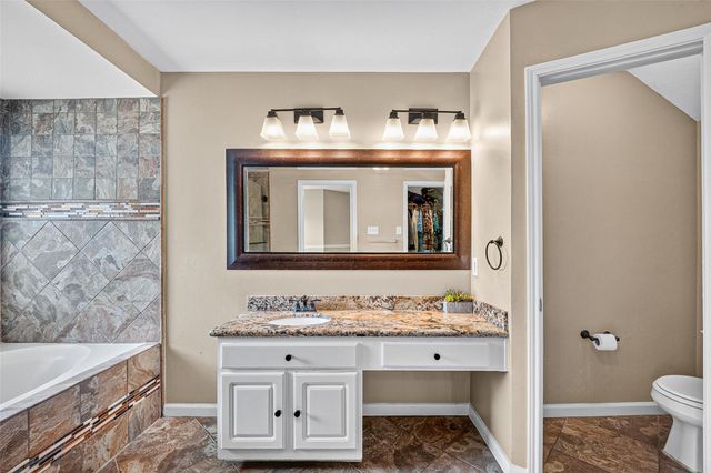 1512 Pine Grove Lane, Pearland, TX 77581