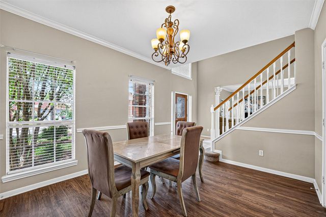 1512 Pine Grove Lane, Pearland, TX 77581