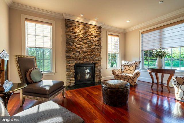 301 JULIAN CT, Plymouth Meeting, PA 19462