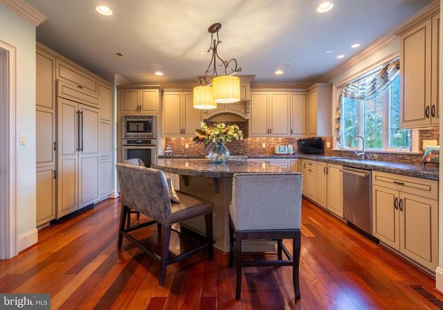 301 JULIAN CT, Plymouth Meeting, PA 19462