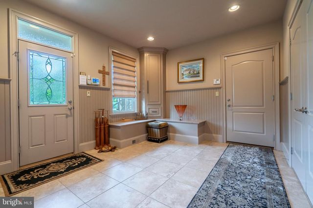 301 JULIAN CT, Plymouth Meeting, PA 19462