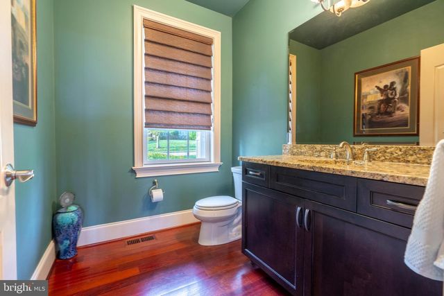 301 JULIAN CT, Plymouth Meeting, PA 19462