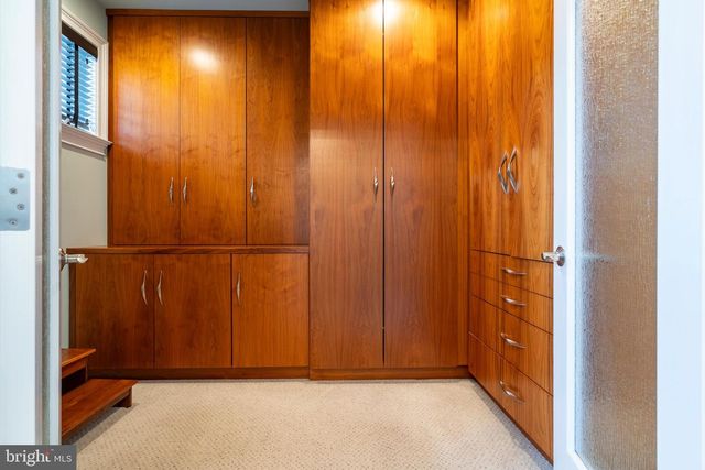 301 JULIAN CT, Plymouth Meeting, PA 19462