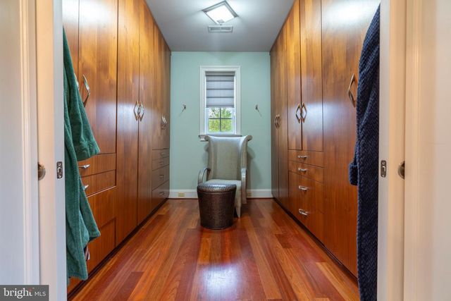 301 JULIAN CT, Plymouth Meeting, PA 19462