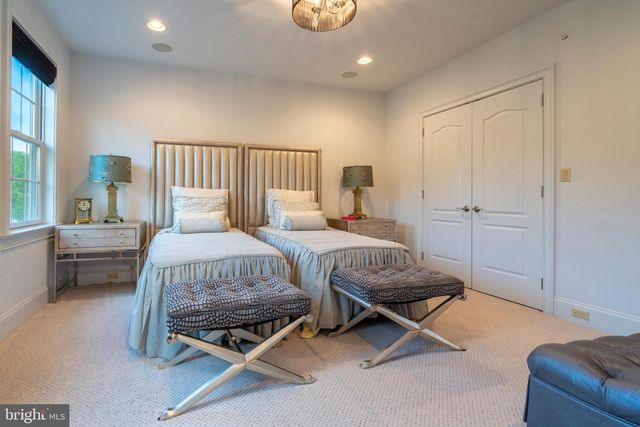 301 JULIAN CT, Plymouth Meeting, PA 19462