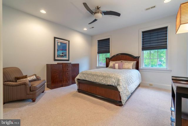 301 JULIAN CT, Plymouth Meeting, PA 19462