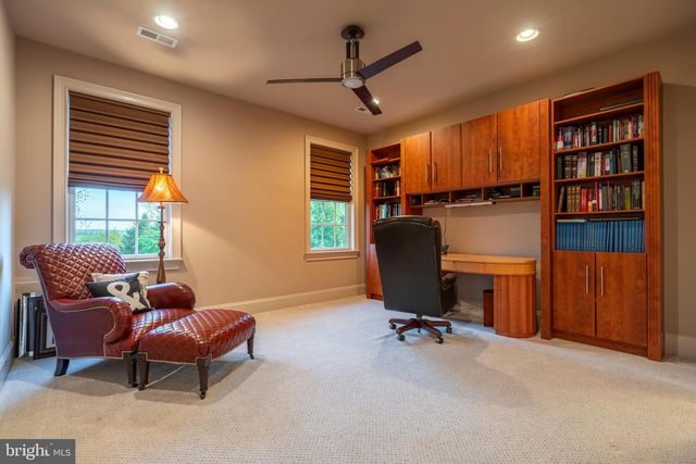 301 JULIAN CT, Plymouth Meeting, PA 19462