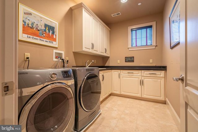 301 JULIAN CT, Plymouth Meeting, PA 19462