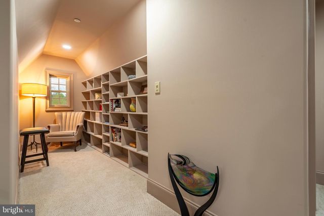 301 JULIAN CT, Plymouth Meeting, PA 19462