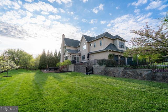 301 JULIAN CT, Plymouth Meeting, PA 19462