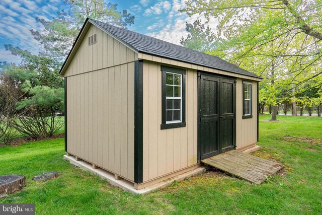 301 JULIAN CT, Plymouth Meeting, PA 19462
