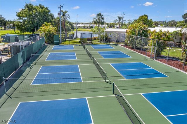 14507 Plymouth BEND, North Fort Myers, FL 33917