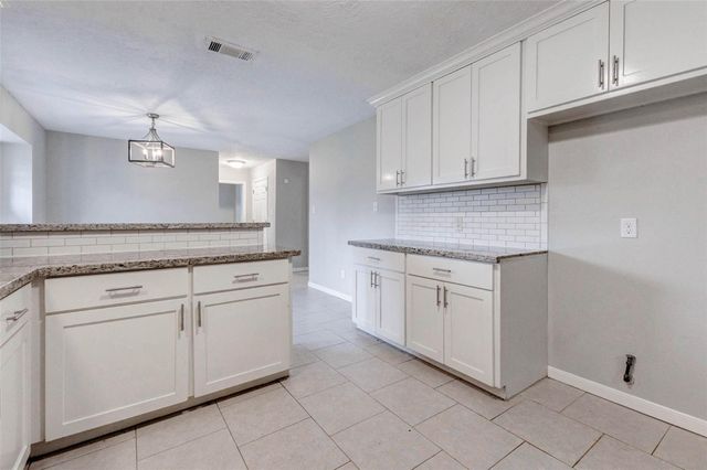 1622 Elk River Road, Houston, TX 77090