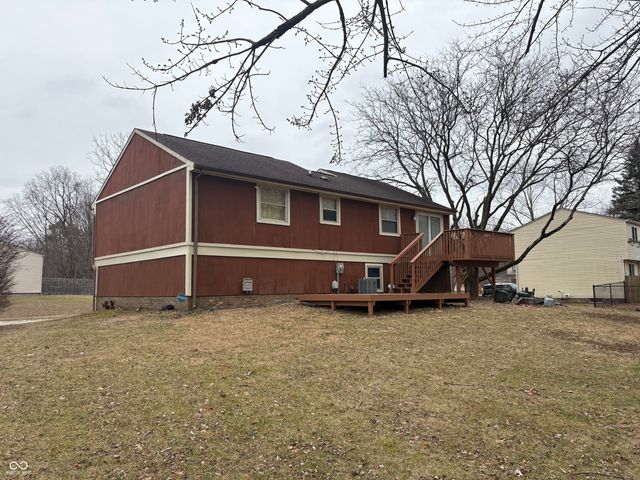 6101 Thrushwood Circle, Indianapolis, IN 46250