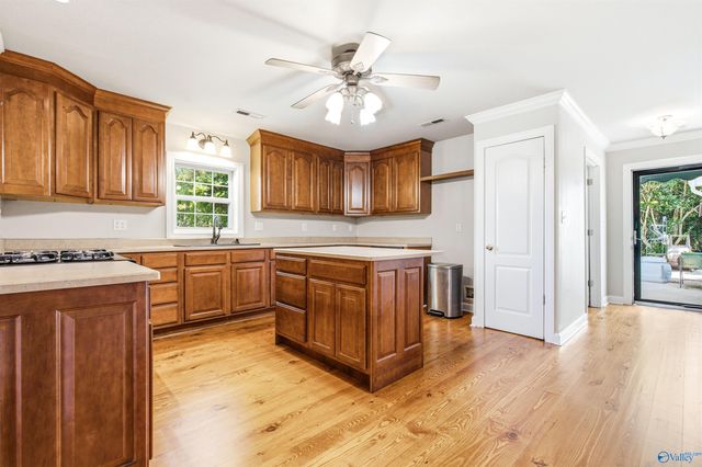 19578 Riverside Street, Athens, AL 35611