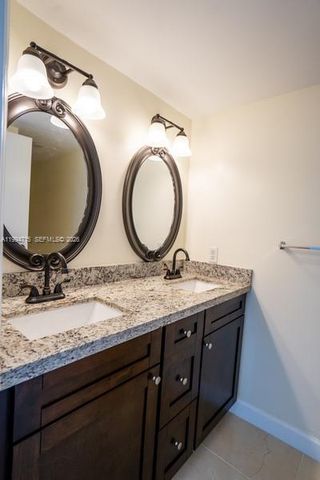 1622 NW 1st Ave 1, Miami, FL 33136