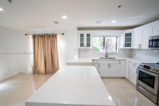 1622 NW 1st Ave 1, Miami, FL 33136