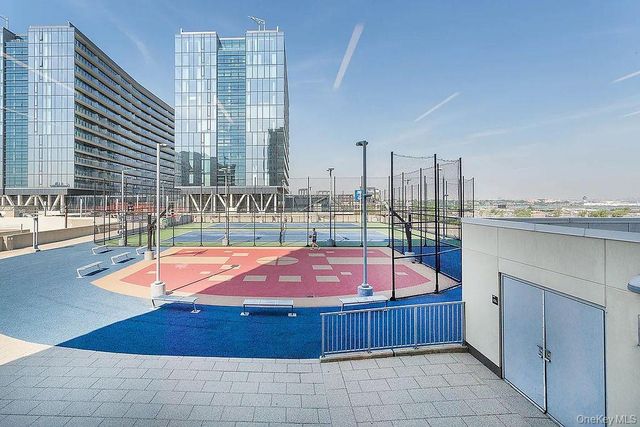 40-22 College Point Boulevard 6H, Flushing, NY 11354