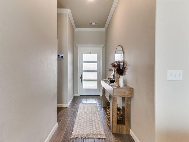 10808 NW 8th Street, Yukon, OK 73099